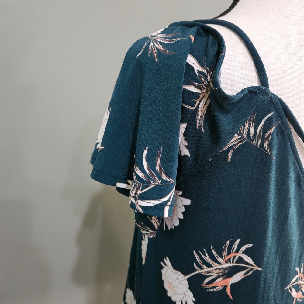 Kaileigh Valette Cold Shoulder Green Floral Top Size M - Picture 2 of 5
